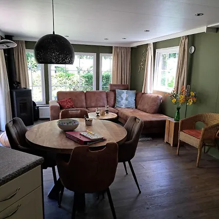 Rustig Gelegen Sfeervol Chalet